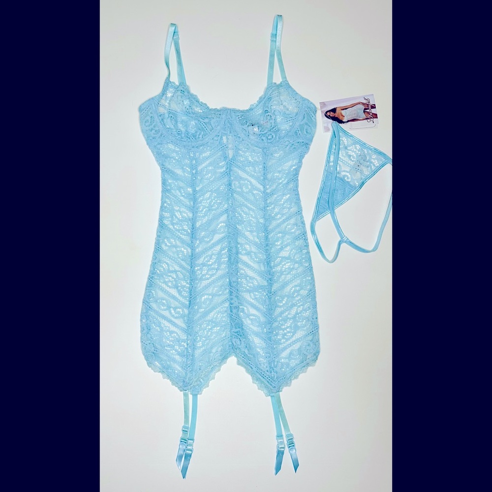 NWT Dreamgirl Blue Lace Garter Slip